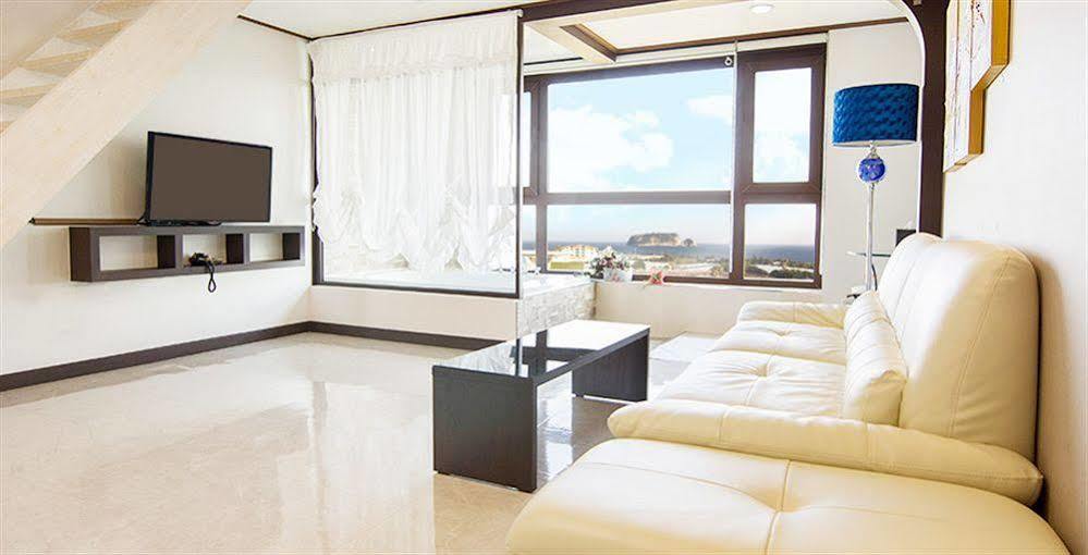 סאוגוויפו Famille Spa Resort מראה חיצוני תמונה